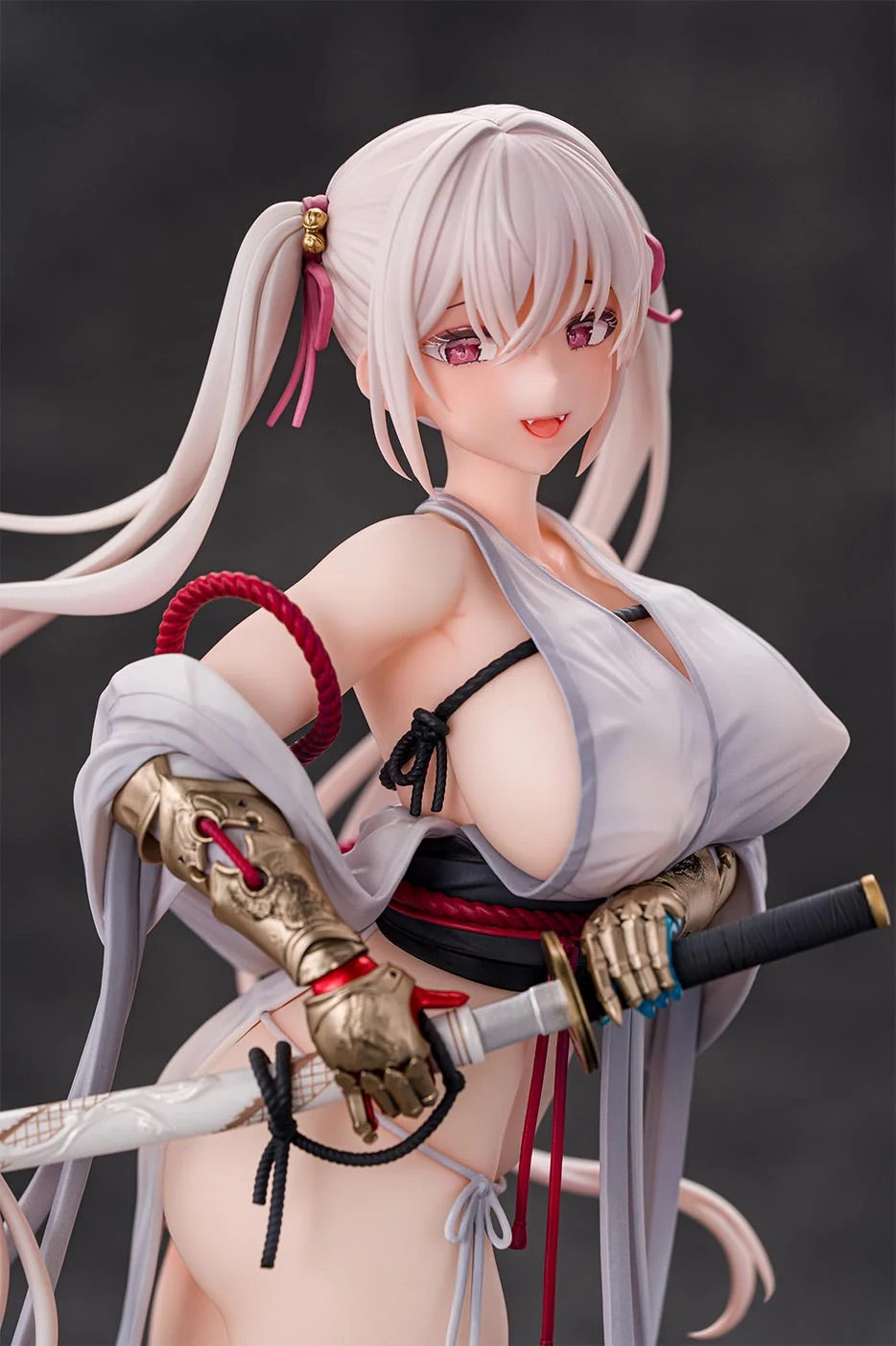 Kiwi Toys 1/6 雪愛 豪華版 附特典 ( 原畫掛畫 ＋亞克力立牌 + 鑰匙扣 + 色紙 ) PVC