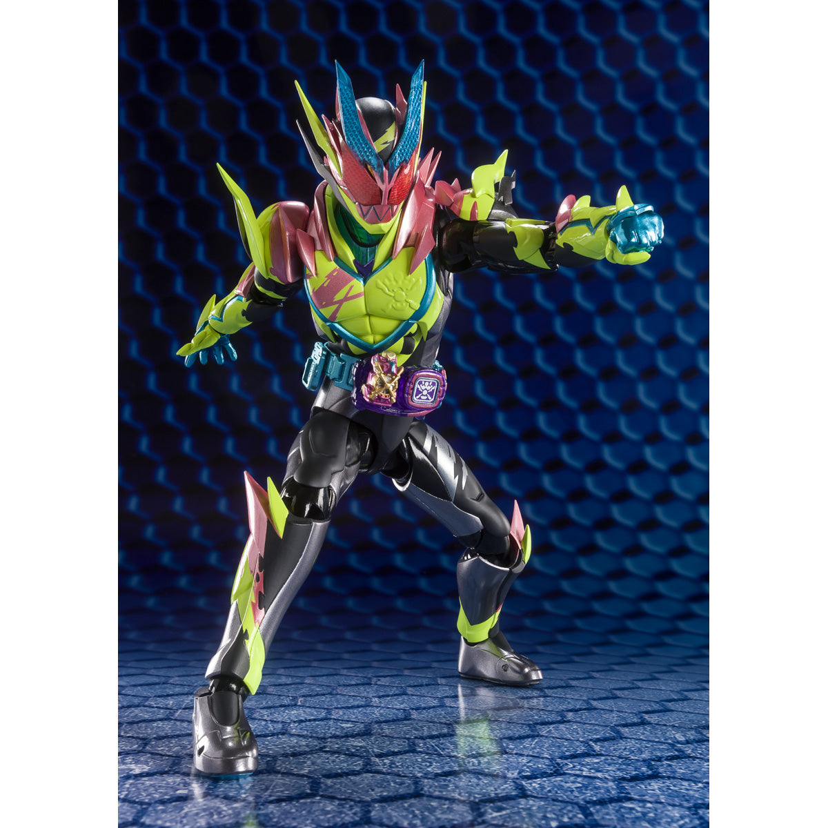 Bandai 魂限 1/12 SHF 幪面超人 Kamen Rider Revice 可動人偶