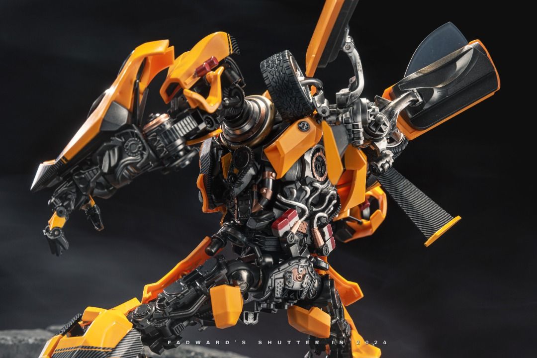 賽博時代 CE04 DLX 變形金剛 BumbleBee 大黃蜂 合金成品